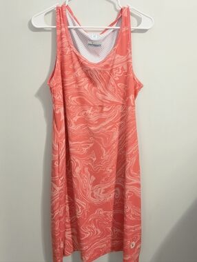 Columbia Women's PFG Freezer™ Tank Dress features moisture-wicking technology